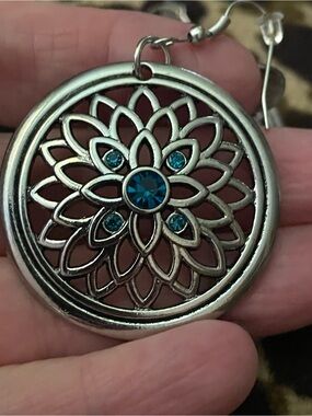 Silver Floral Filigree Earrings with Blue Crystals